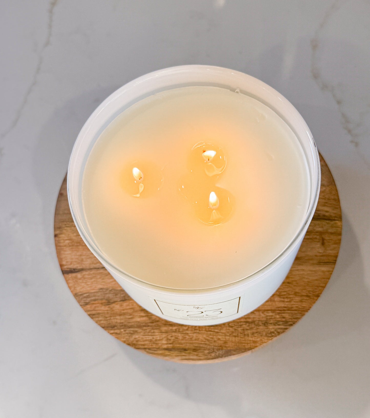 No. 23 | 40 oz Candle